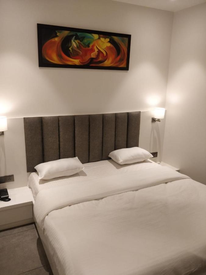 Hotel My Home Residency Nashik Ngoại thất bức ảnh