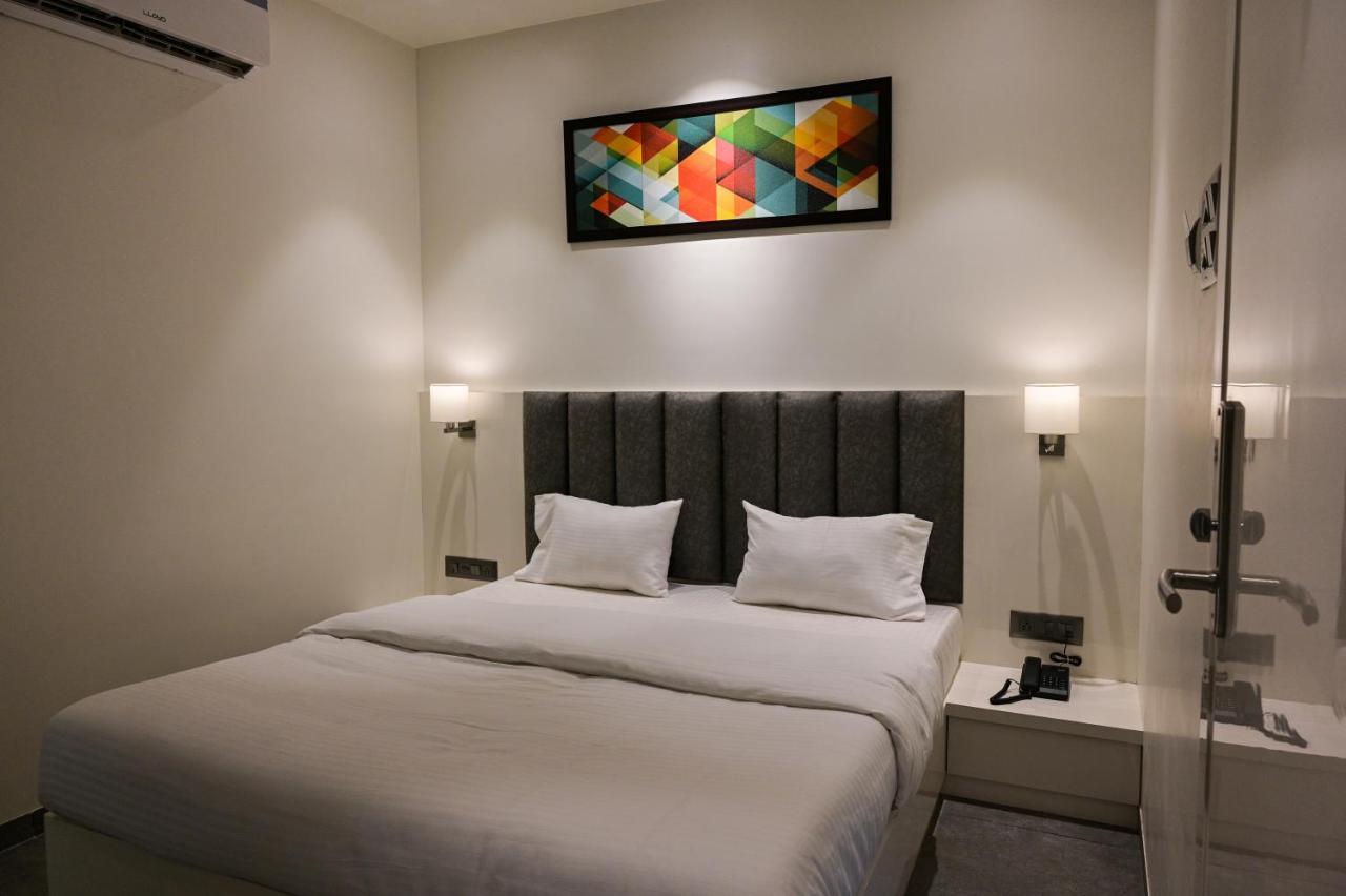 Hotel My Home Residency Nashik Ngoại thất bức ảnh