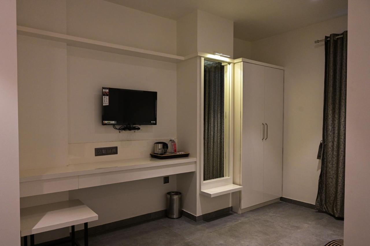 Hotel My Home Residency Nashik Ngoại thất bức ảnh